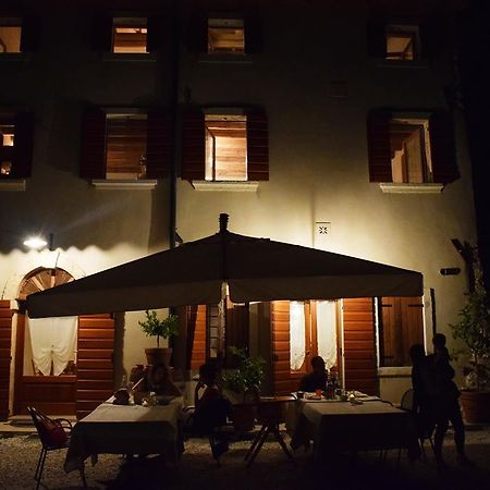 Mezzane di Sotto Agriturismo Borgo Valfreddaヴィラ エクステリア 写真