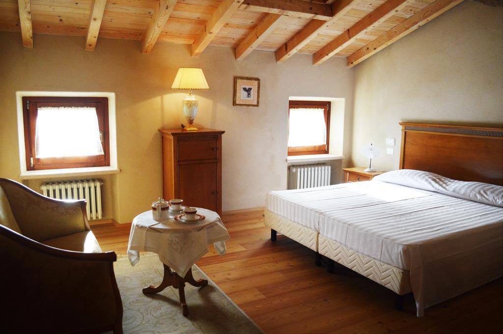 Mezzane di Sotto Agriturismo Borgo Valfreddaヴィラ エクステリア 写真
