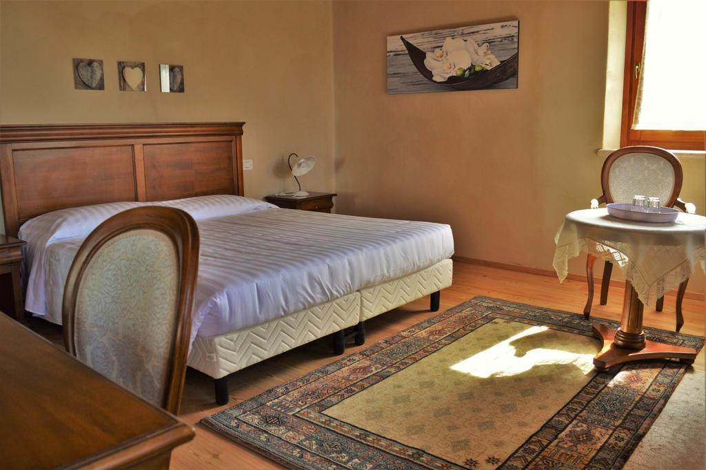 Mezzane di Sotto Agriturismo Borgo Valfreddaヴィラ エクステリア 写真