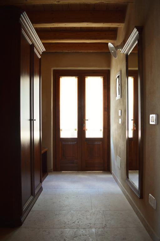 Mezzane di Sotto Agriturismo Borgo Valfreddaヴィラ エクステリア 写真
