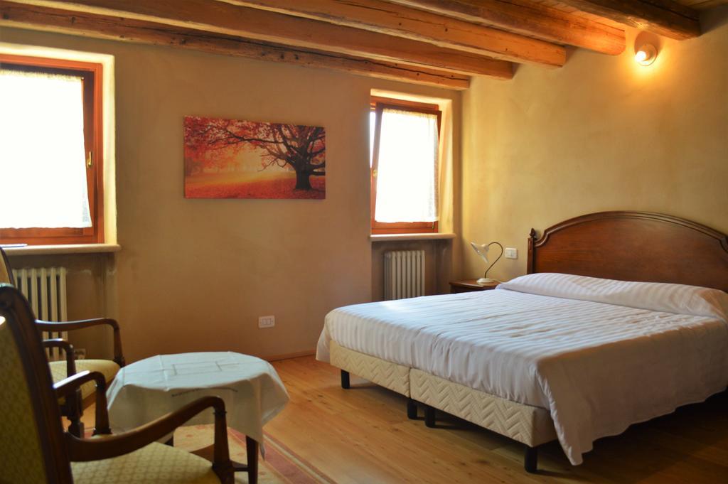 Mezzane di Sotto Agriturismo Borgo Valfreddaヴィラ エクステリア 写真